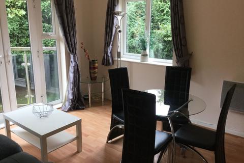 2 bedroom apartment to rent, Hever Hall