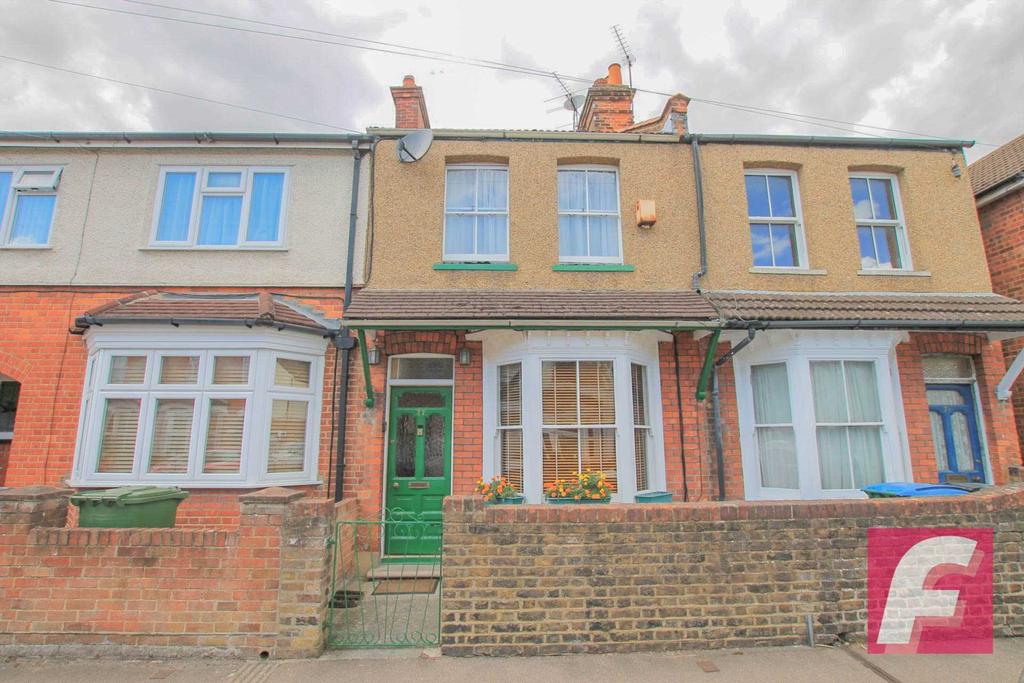 Parkgate Road, Watford 3 bed terraced house £425,000