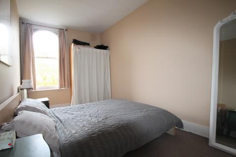 1 bedroom flat to rent, Regents Park Road, Primrose Hill, NW1