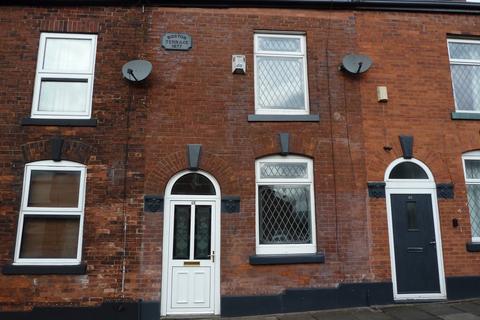 2 bedroom terraced house to rent, Kings Road, Ashton U Lyne