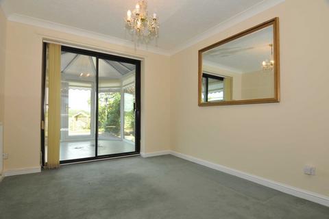 4 bedroom detached house to rent, Berrybrook Meadow, Exminster, Exeter