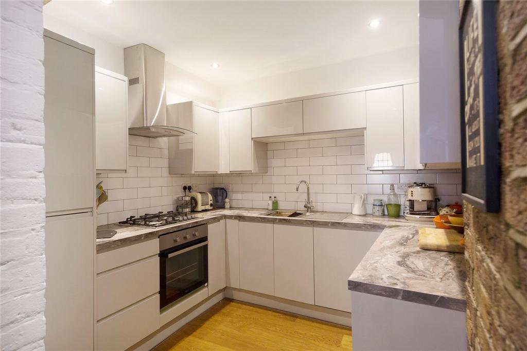House in London - View 5