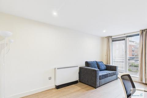 2 bedroom apartment to rent, Ropewalk Court, Upper College Street