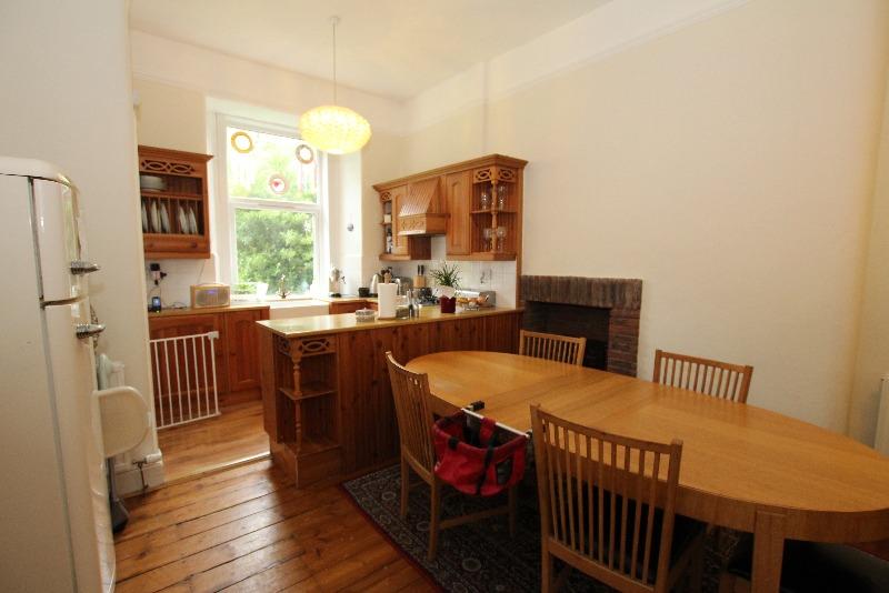 MacDowall Road, Newington, Edinburgh, EH9 3ED 2 bed flat £1,175 pcm