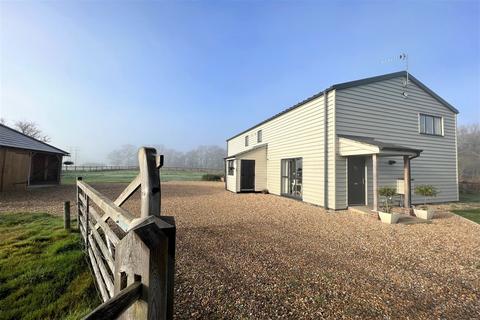 4 bedroom barn conversion to rent, Marles Lane, The Haven, Billingshurst, RH14