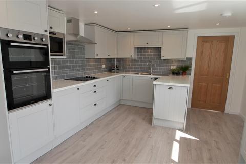 4 bedroom barn conversion to rent, Marles Lane, The Haven, Billingshurst, RH14