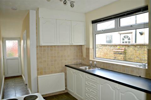 3 bedroom terraced house to rent, Fuller Street, Cleethorpes, North E Lincolnshire, DN35