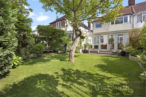 16 Valley Drive, London, NW9 9NP