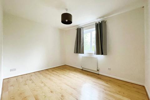 2 bedroom terraced house to rent, Drift Way, Cirencester, GL7
