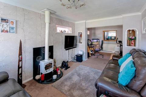 2 bedroom bungalow for sale, Seaford BN25