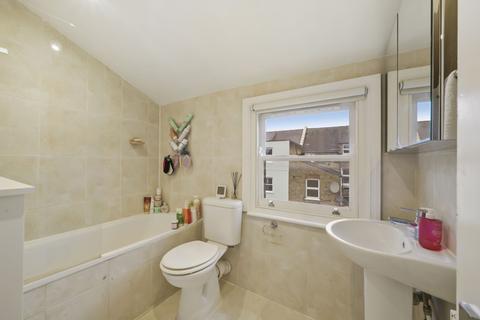 2 bedroom apartment to rent, Ribblesdale Road, Crouch End, N8