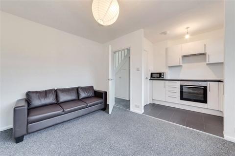 3 bedroom maisonette to rent, Prince Of Wales Road, Camden, London