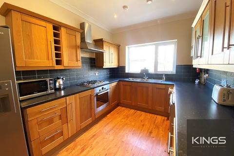 2 bedroom terraced house to rent, Jubilee Road, Southsea