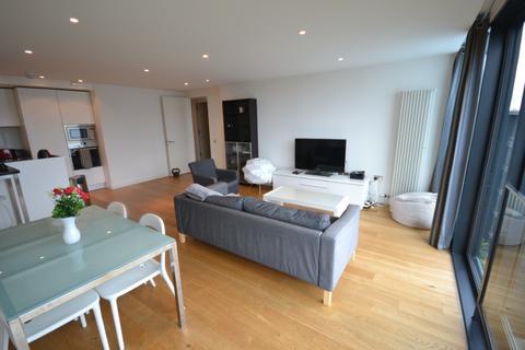 2 bedroom flat to rent, Simpson Loan, Central, Edinburgh, EH3