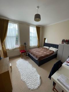 1 bedroom flat for sale, Church Lane, London, N2