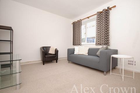 3 bedroom terraced house to rent, Mitford Road, Upper Holloway