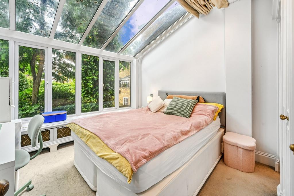 Bedrom 1
