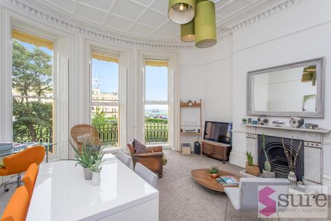 1 bedroom apartment to rent, Brunswick Square, Hove, Hove