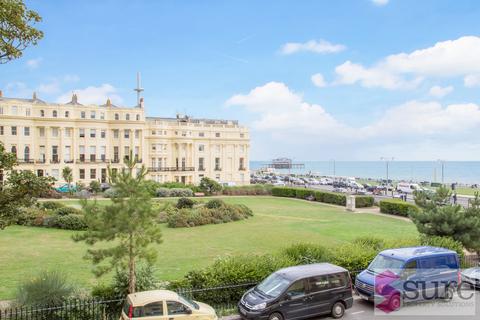 1 bedroom apartment to rent, Brunswick Square, Hove, Hove