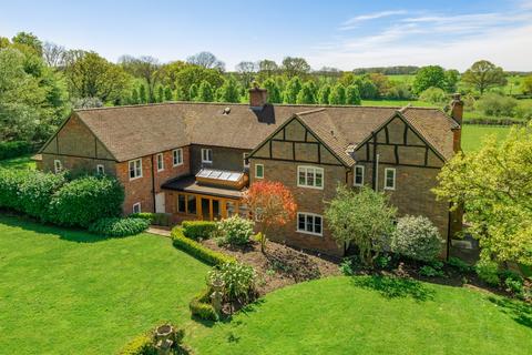 6 bedroom detached house for sale, Hillside, Odiham, Hampshire