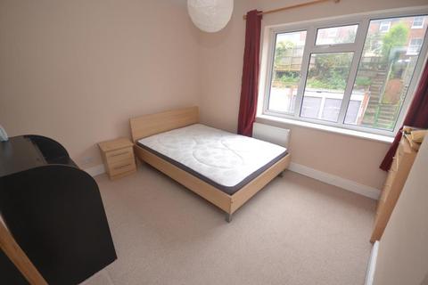 2 bedroom terraced house to rent, Alpine Street,  Reading,  RG1