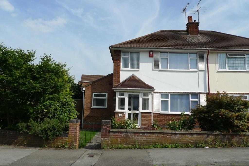 Ivybridge Road, Styvechale, Coventry 3 bed semidetached house £265,000