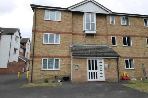 2 bedroom flat to rent, The Rookeries, Colchester CO6