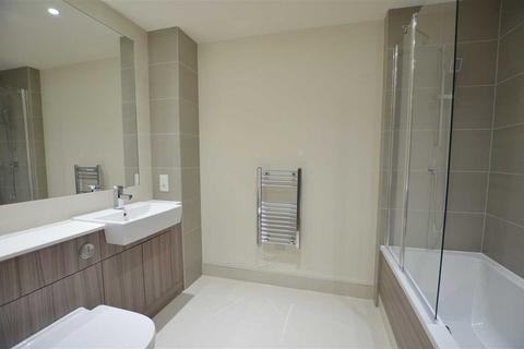 1 bedroom end of terrace house to rent, Capri House, 1 Beaufort Square, Colindale