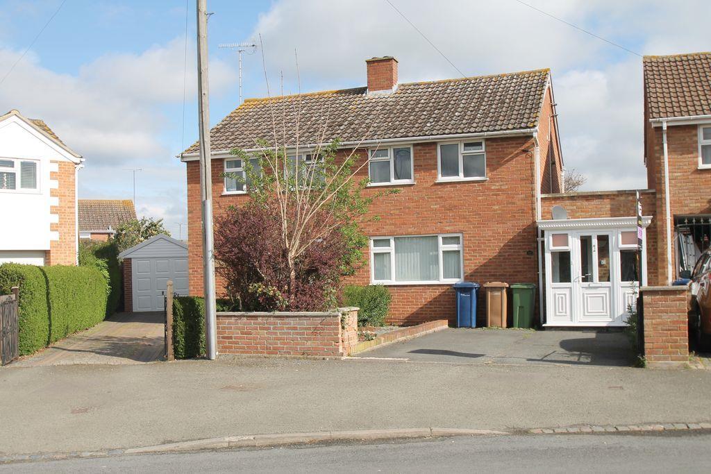 Stanton Road, Mitton, Tewkesbury 3 bed semidetached house £205,000