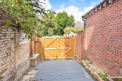 3 bedroom terraced house to rent, St. Clements,  East Oxford,  OX4