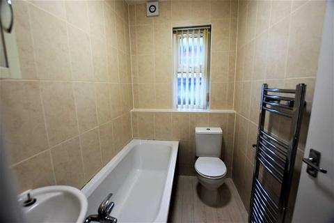 2 bedroom apartment to rent, Highfield Road, South Shore, Blackpool