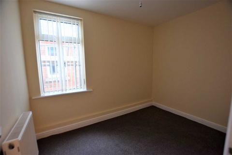 2 bedroom apartment to rent, Highfield Road, South Shore, Blackpool