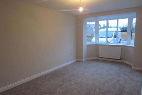 4 bedroom townhouse to rent - Sycamore Grove , Eastburn  BD20