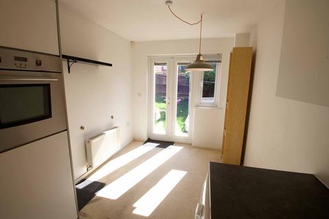 4 bedroom townhouse to rent, Chaise Meadow, Lymm WA13