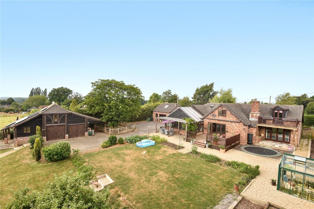 Solomons Lane, Shirrell Heath, Hampshire, SO32 5 bed detached house £