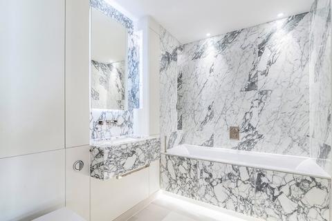 3 bedroom apartment to rent, Admiralty House, 150 Vaughan Way, E1W