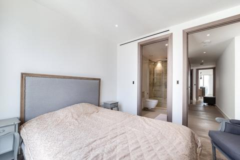 3 bedroom apartment to rent, Admiralty House, 150 Vaughan Way, E1W