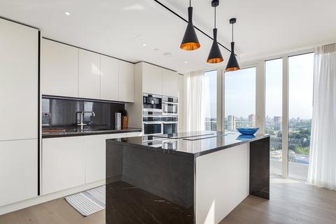 3 bedroom apartment to rent, Admiralty House, 150 Vaughan Way, E1W