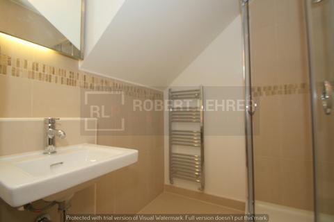 2 bedroom flat to rent, Archway Road, Highgate, N6