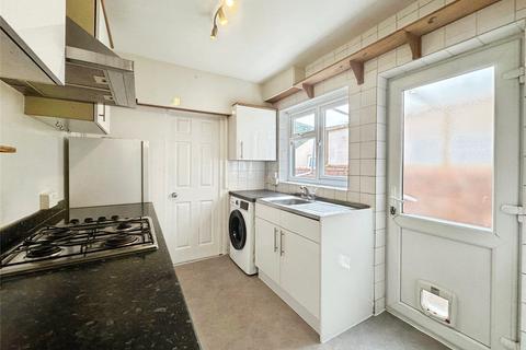 3 bedroom terraced house to rent, Amherst Road, Berkshire RG6