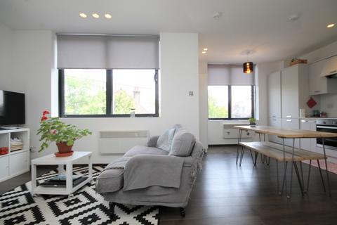 2 bedroom flat to rent, Colney Hatch Lane, Muswell Hill, N10