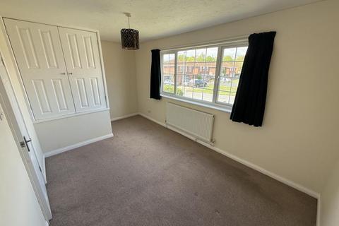 3 bedroom link detached house to rent, Sandown Drive,  Hereford,  HR4