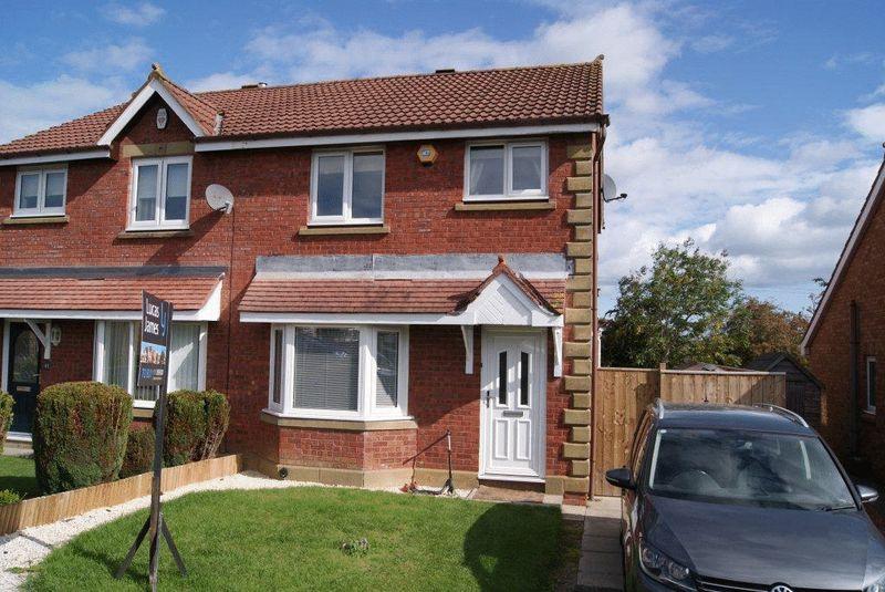 Ashley Close, Killingworth 3 bed semidetached house £174,950