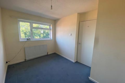 3 bedroom terraced house to rent, 19 Harbinger Avenue, Malvern, Worcestershire, WR14