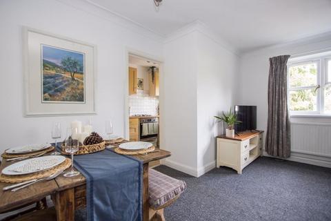 2 bedroom flat for sale, Salisbury Court, Salisbury Avenue, Penarth