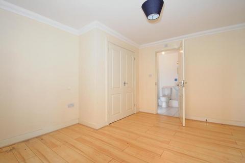 2 bedroom apartment to rent, Newbury,  Berkshire,  RG14