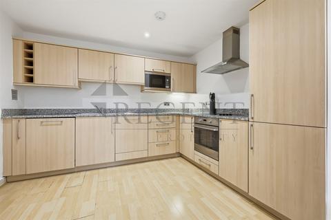 2 bedroom apartment to rent, Western Gateway, Royal Victoria Docks, E16