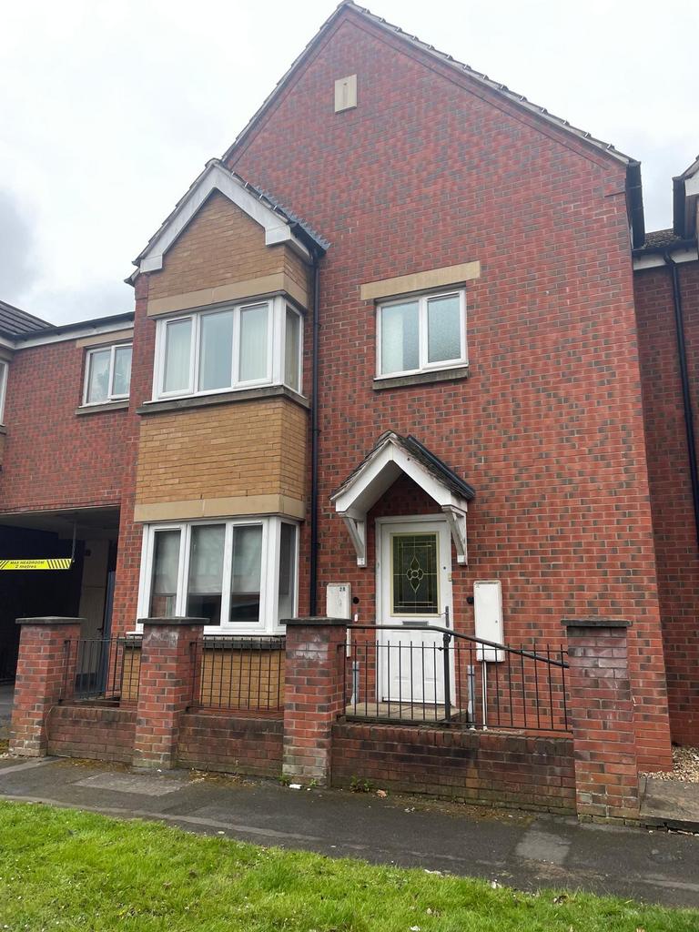 Alice Street, Bilston WV14 2 bed flat to rent £725 pcm (£167 pw)