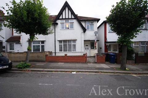 4 bedroom semi-detached house to rent, Gainsborough Gardens, Golders Green