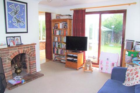 4 bedroom semi-detached house to rent - Rowlings Road, Winchester, Hampshire, SO22